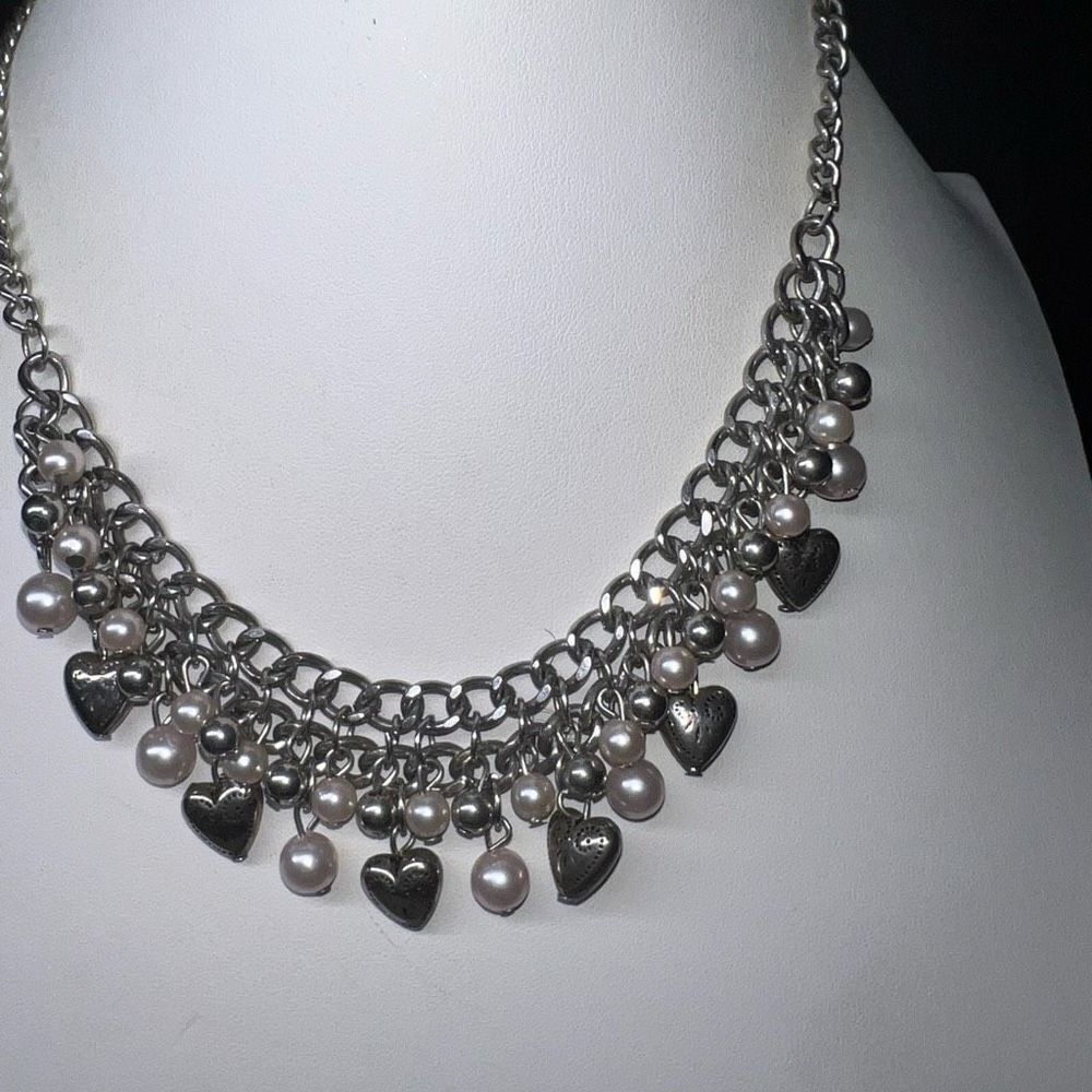 Silver Tone and Faux Pearl Heart Dangle Chain Necklace